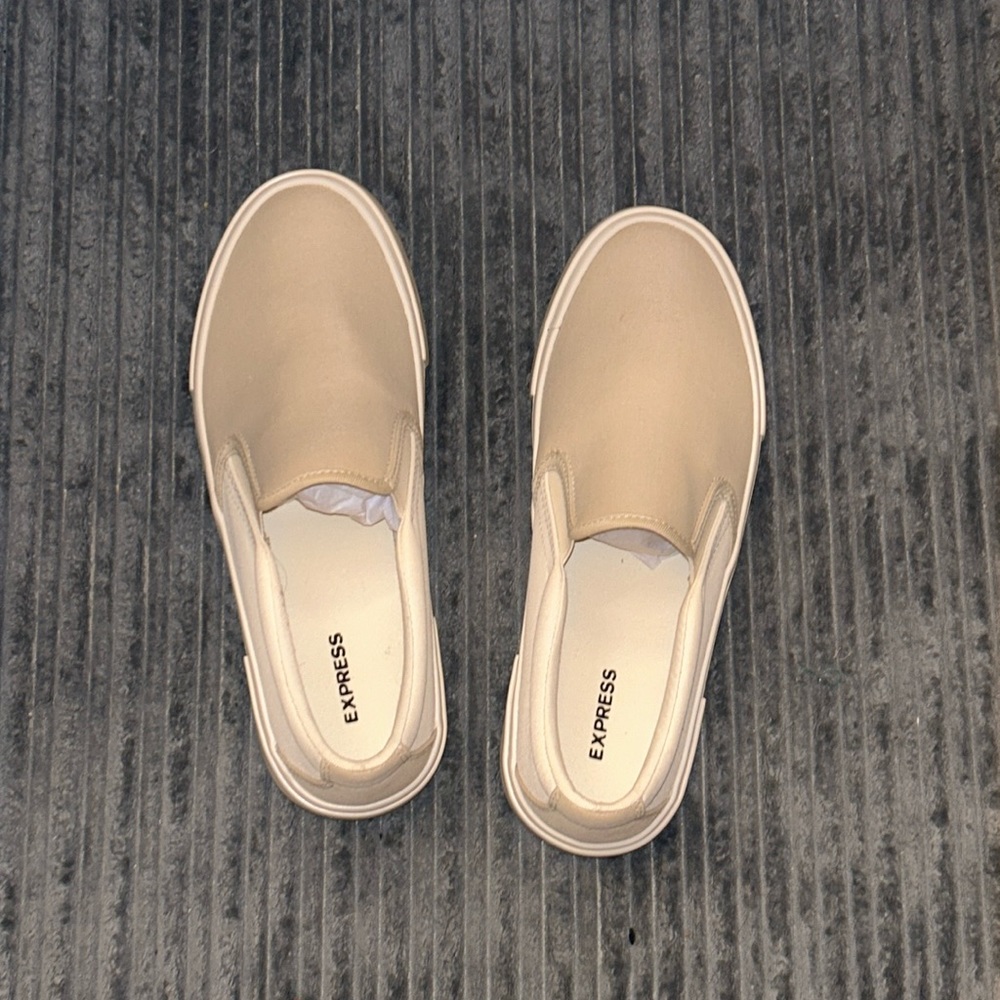 Express shoes
